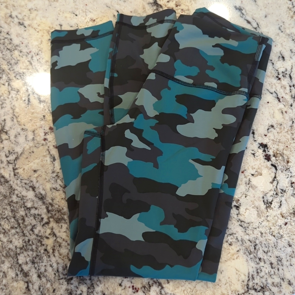 Wunder Train High-Rise Tight 25"